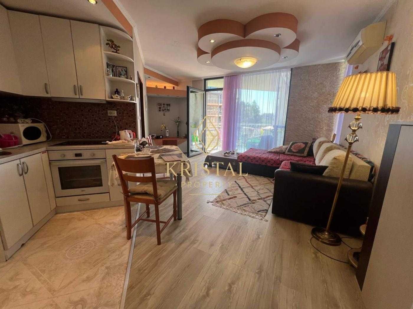 ID: 384 Апартамент 1+1 в жилищен комплекс на Слънчев бряг, кв. Чайка