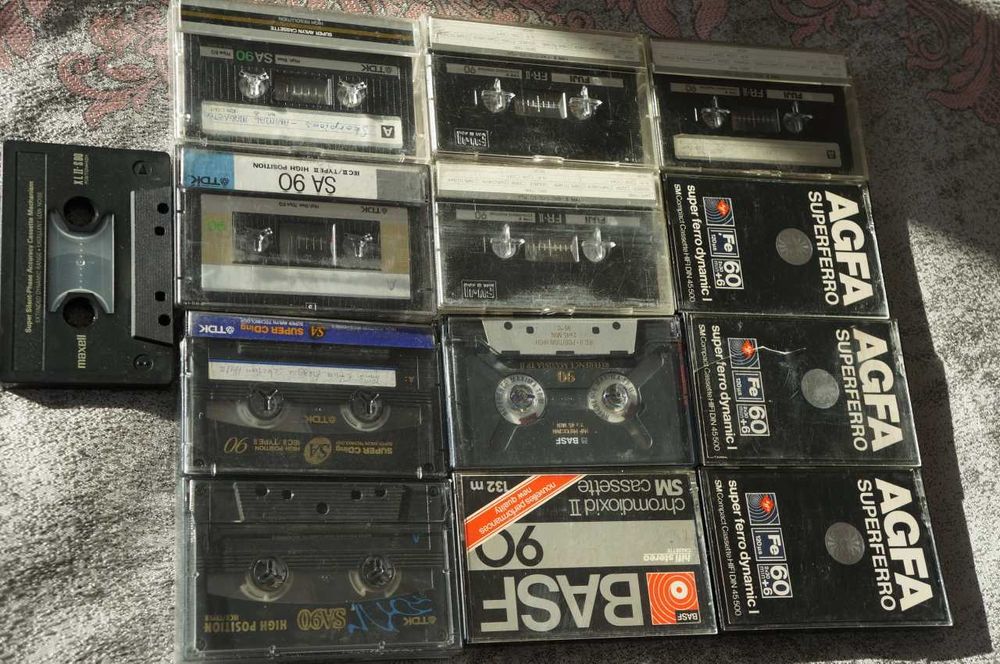 Лот от 13 аудиокасети TDK,MAXELL,FUJI,BASF