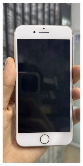 Iphone 8 sotiladi