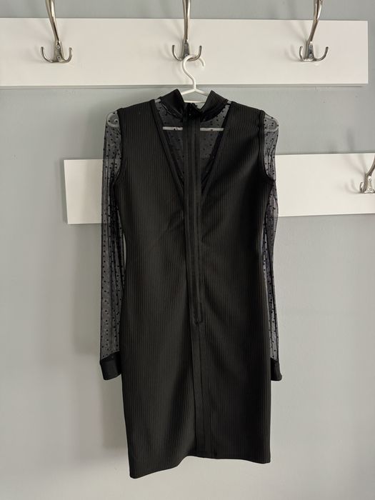 Черна дамска рокля