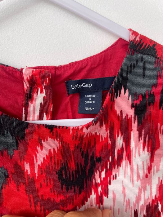 Рокля за повод GAP 3 години