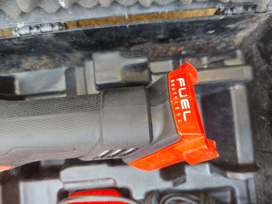 Scule milwaukee m18 roto filetanta și flex