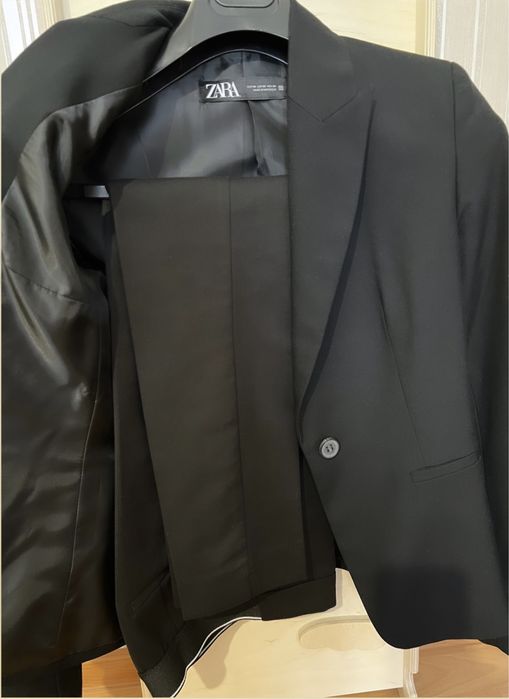 Новый. Женский двойка Костюм от Zara