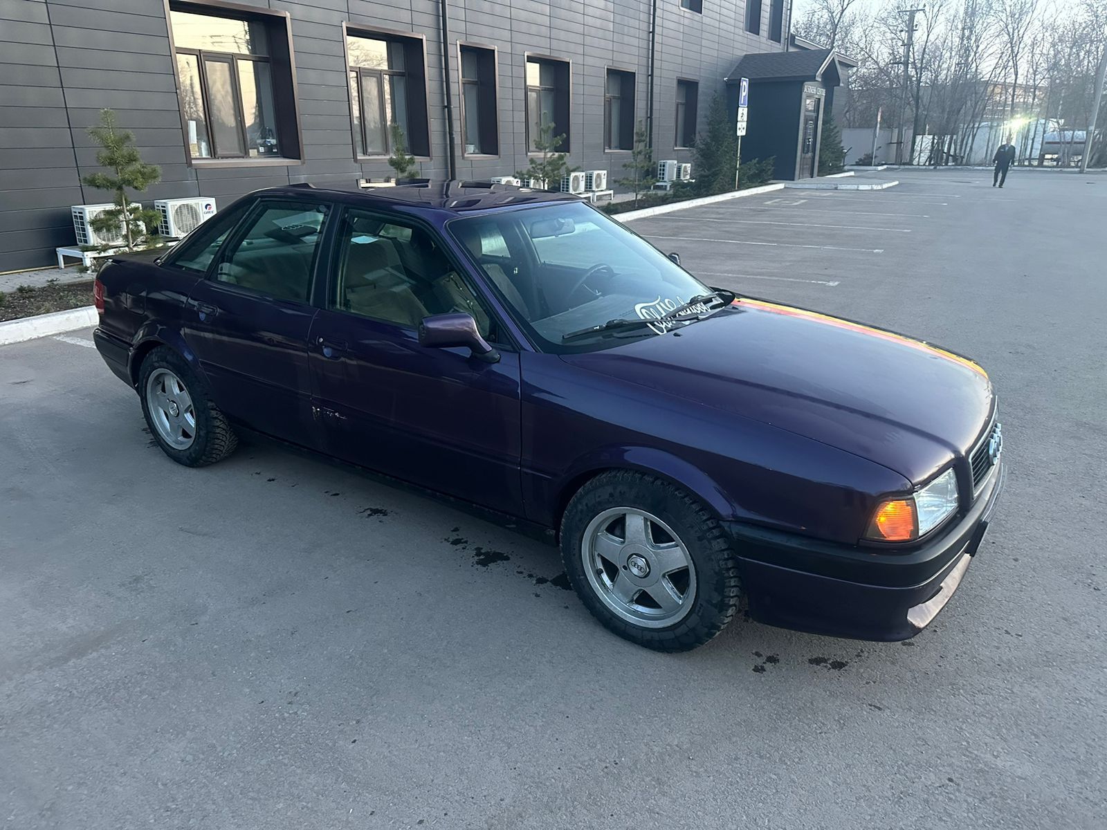 Audi 80 1992 год