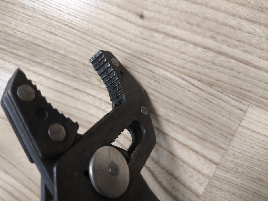 Професионални клещи Craftsman 9" произведено в САЩ