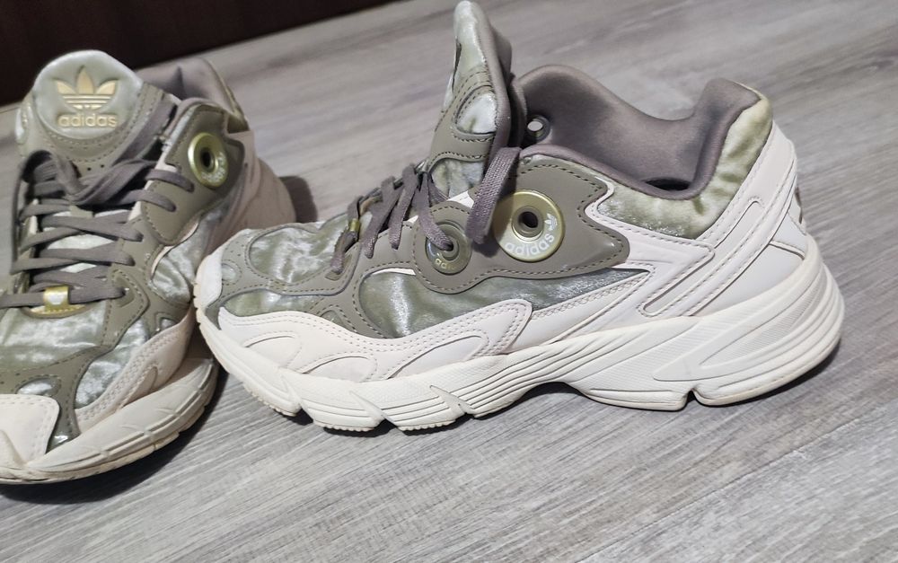Оригинални маратонки Adidas и Mizuno