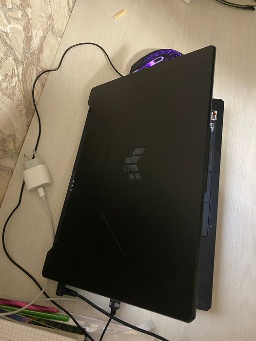 Игровой ноутбук продам или обмен 
RTX 
Оперативная память