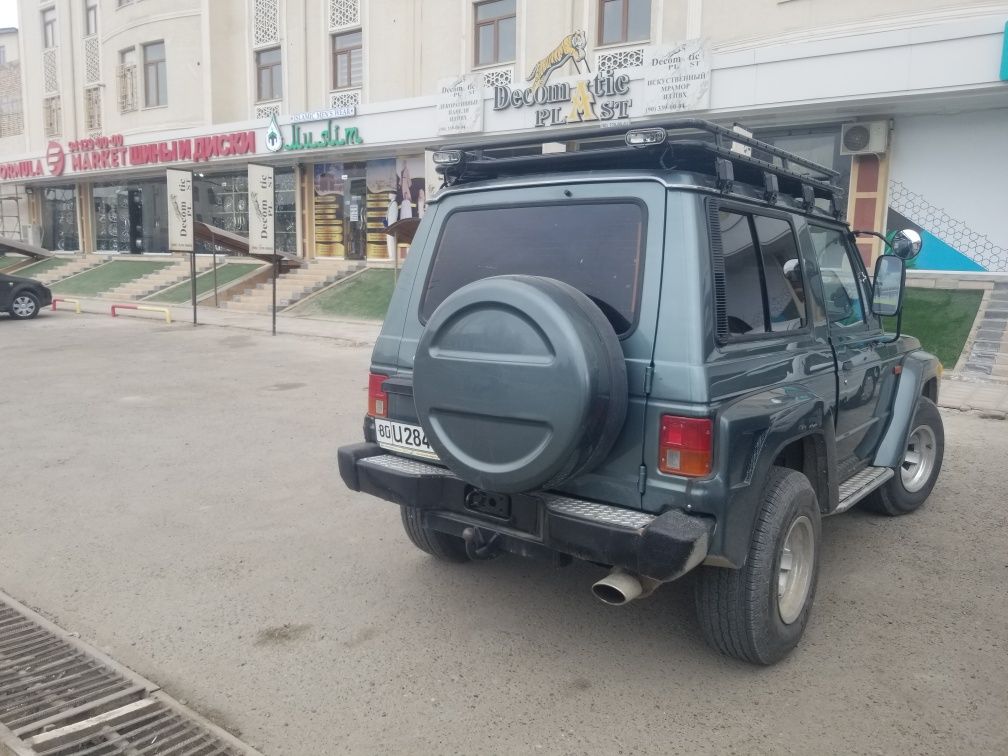 Mitsubishi Pojero