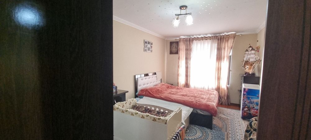 Vatniyda 2 xonali uy sotiladi