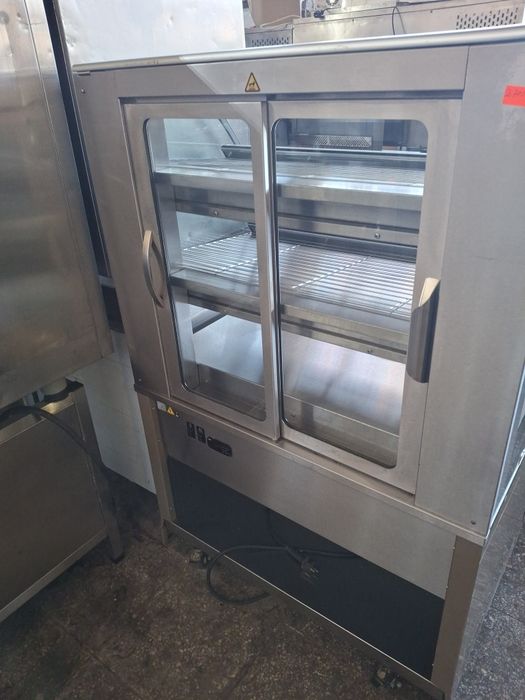 Топла витрина FRI-JADO