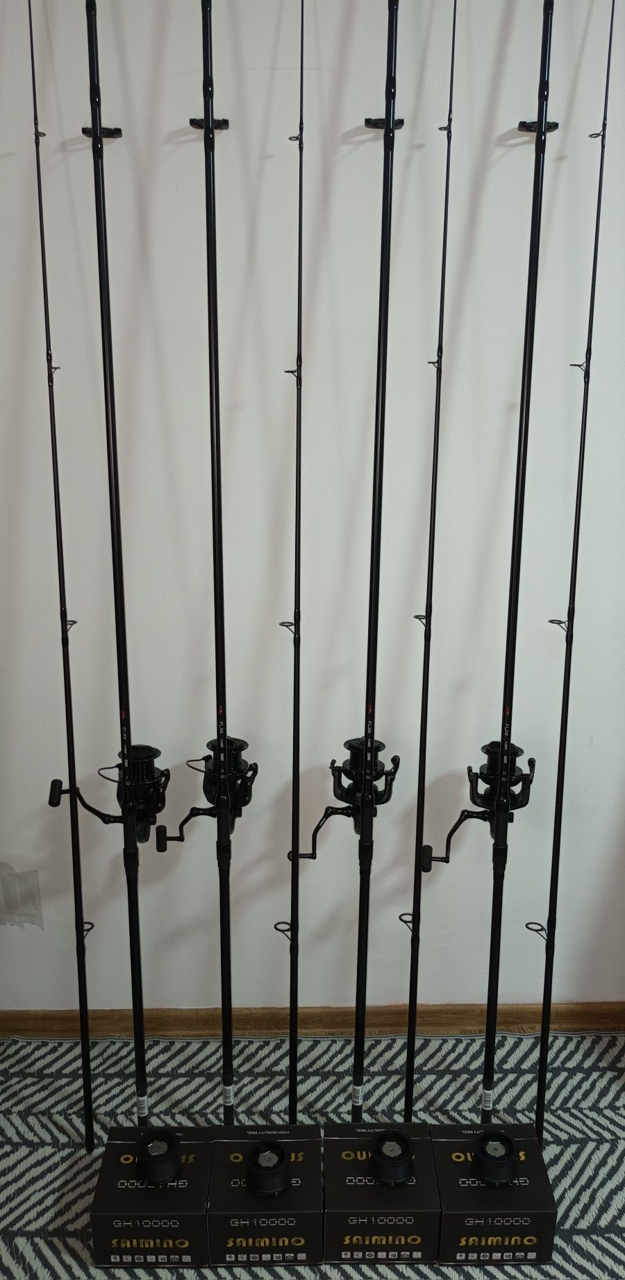 4 Lansete FLX8 CARP 3.90M 3.50Lbs 2seg + 4 Mulinete SAIMINO GH 10000