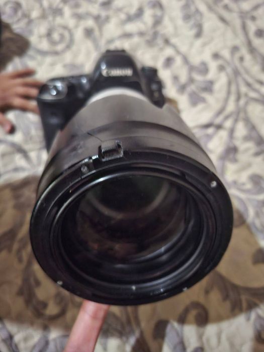 Canon 6d Mark2 +70-200mm ideal 2.8 is usm