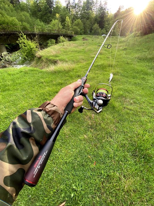 Shimano Zodias Rigid Tip 1.93m, 1.5-5g + Vanford 2000