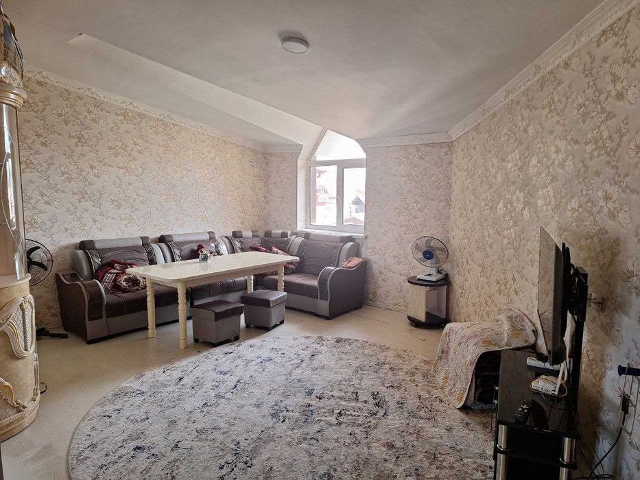 Срочно! 3-комнатная квартира 90м², Яшнабад, 3/3, рядом метро Дустлик(М