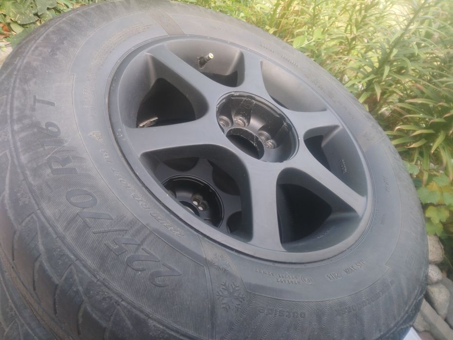 Продам колёса б/у тойота лексус