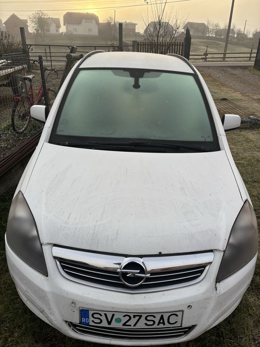 Opel zafira 1.7