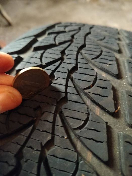 Продавам зимни гуми Kelly 205/55/16