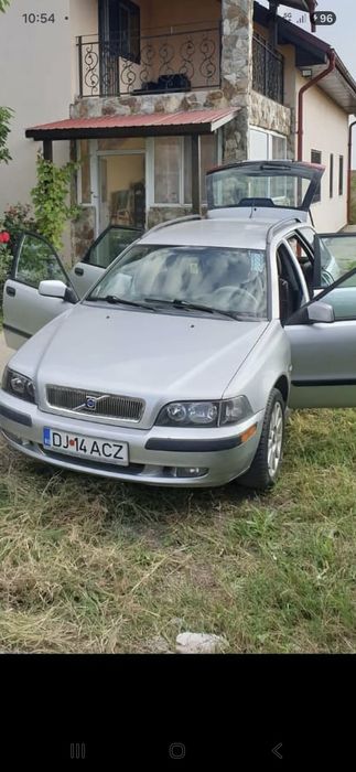 Volvo v 40 1.8 benzina