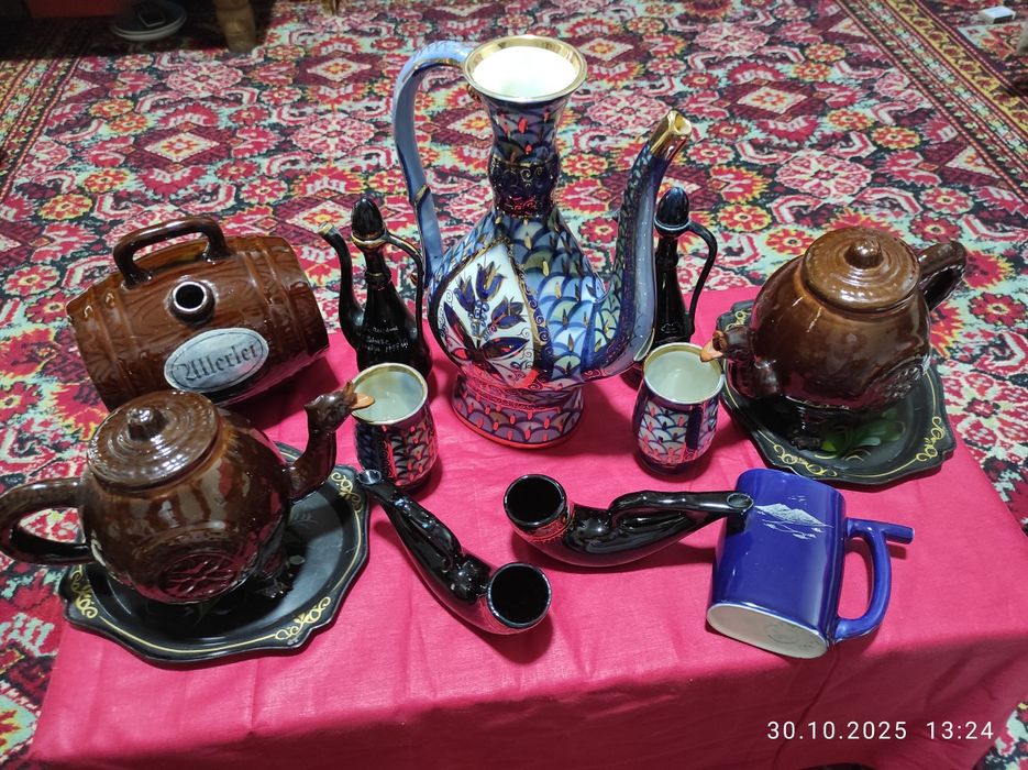 Срочно продаю Статуэтки и кувшинчики Советских времён