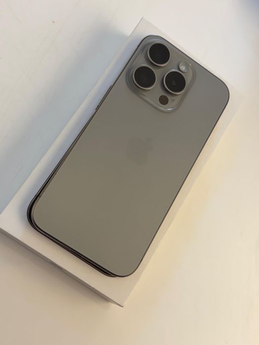Iphone 15 pro 1 tb titanium