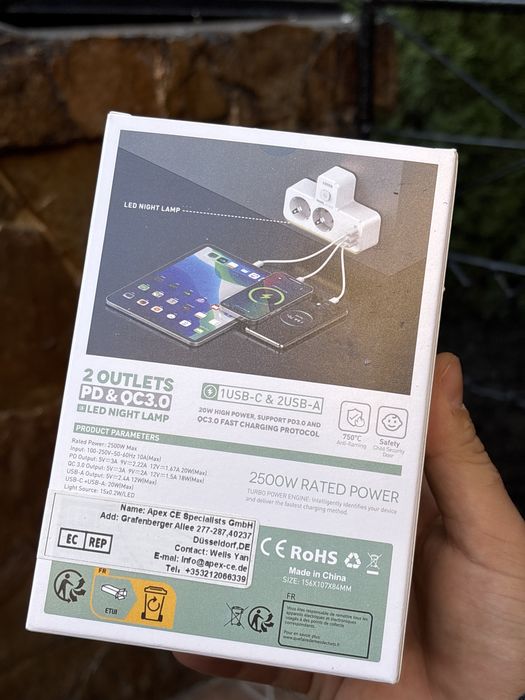 Priza inteligenta FDTEK SE2337 cu port usb-c si 2 usb-a