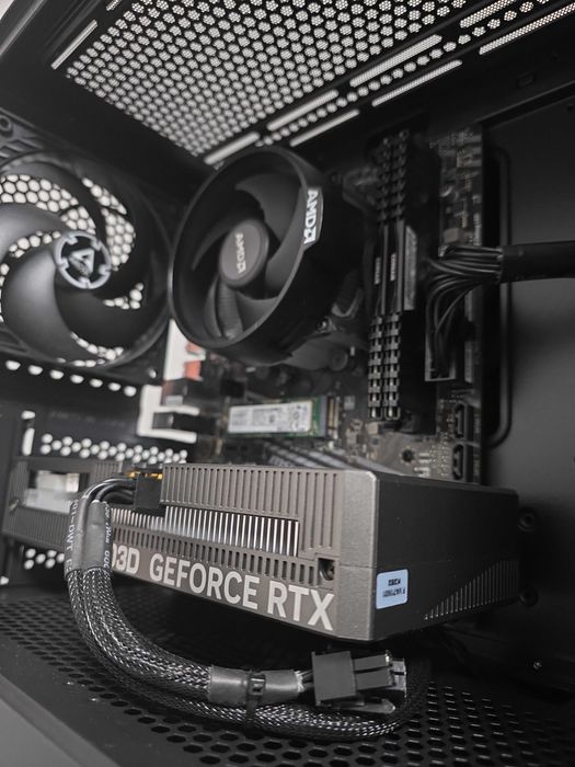 PC Gaming Ryzen 5 5600 RTX 5060