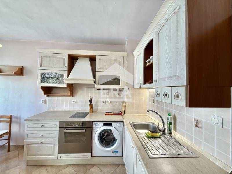 Дава се под наем Двустаен апартамент в София, Красно село - 70 кв.м за 700 € - Снимка #1