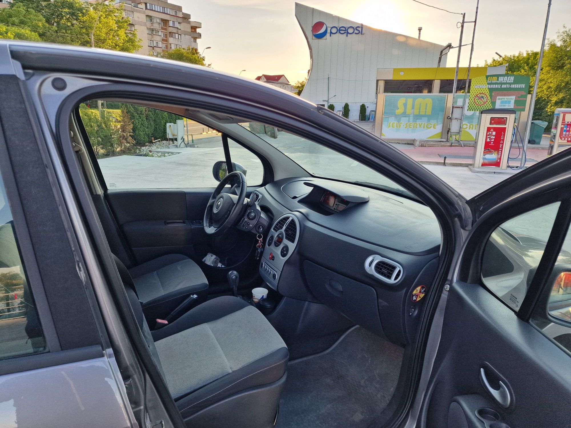 Renault Modus Impecabil 2009 Cutie Automata Motor 1.5dci 85 cp