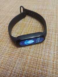 Продам Mi Band 6