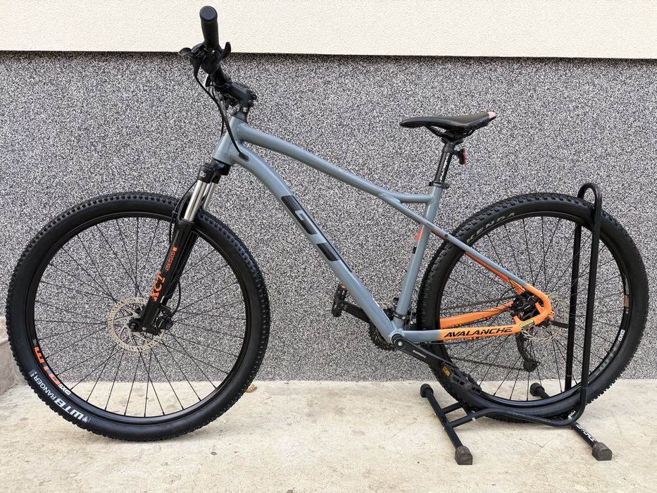 GT Avalanche 29 – алуминиев планински велосипед с хидравлични спирачки