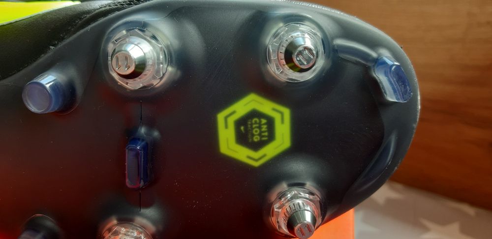 Кожени, висококачествени калеври Nike