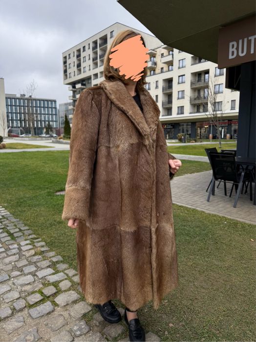 Haina de blana naturala de vizon