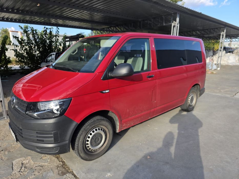 VW Transporter t6 8+1 volkswagen(microbuz, 9 locuri) tva deductibil