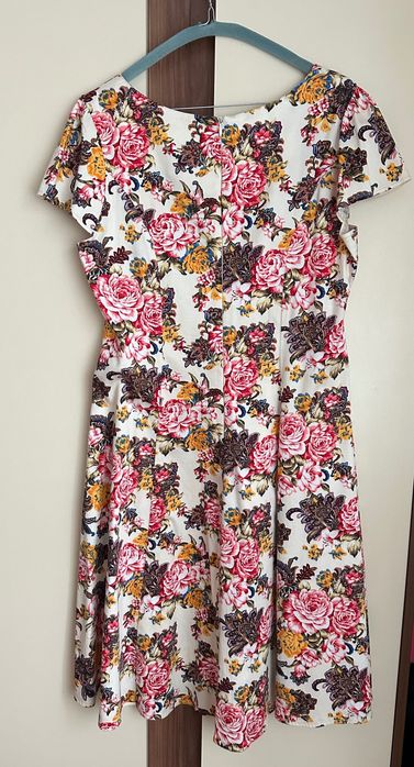 Vând rochie de zi, mărimea 44