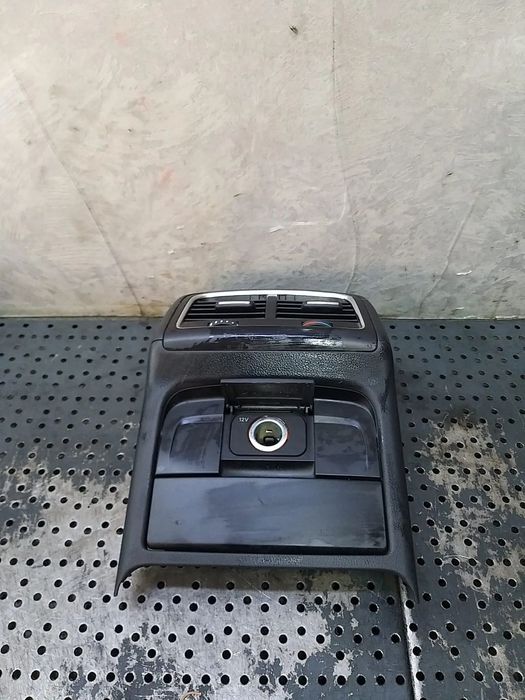 Grila aer spate cotiera audi a5 8t 8k0864376 0000249521 8k0864376 8k0819203