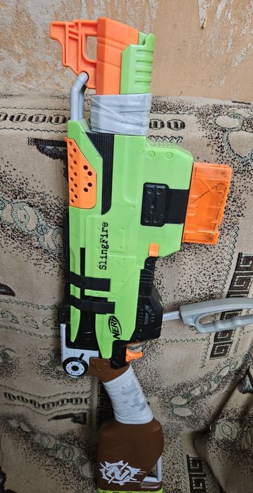 Nerf accustrike Swingfield cycloneshork