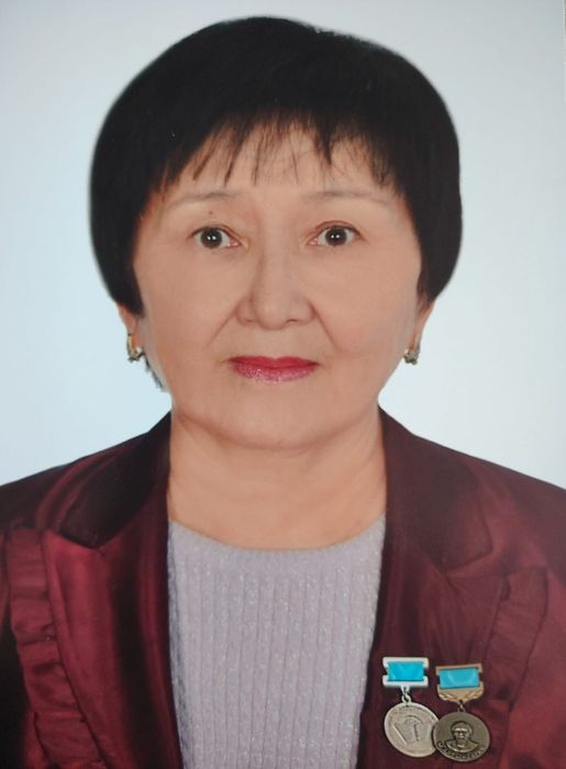 Репетитор математики средние и старшие классы, подготовка к ент