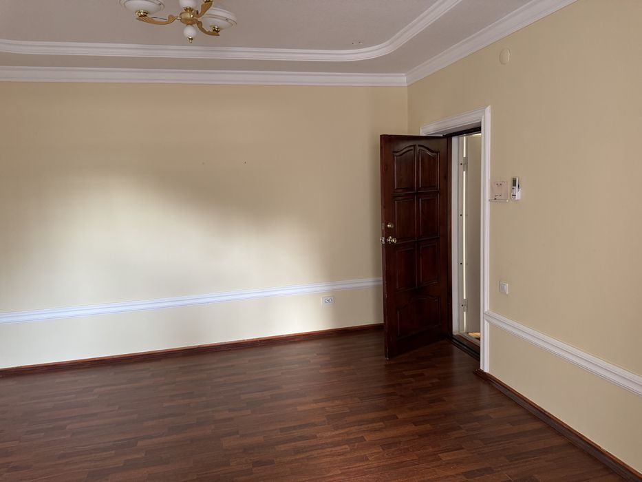 Гостиница Россия, офис Юсел, МВД, улица Таффакур , педогагическая.