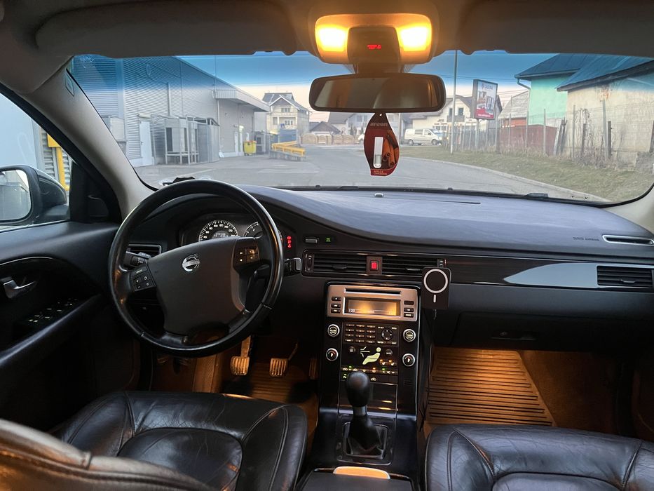 Volvo S80 2.4D, 2007 – Motor refăcut, multe piese noi