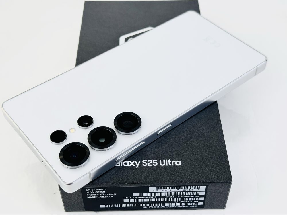 НОВ! Samsung Galaxy S25 Ultra 5G 512GB 12RAM Whitesilver Гаранция!