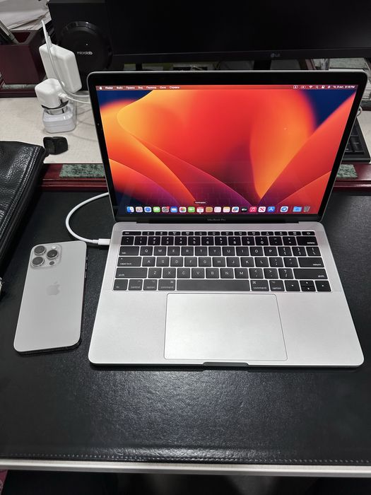 Macbook pro 16 / 128