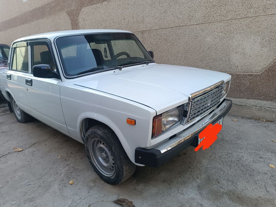 Vaz 07 sotiladi naxdga