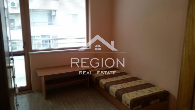 Дава се под наем Двустаен апартамент в Варна, Левски - 55 кв.м за 433.5 € - Снимка #4