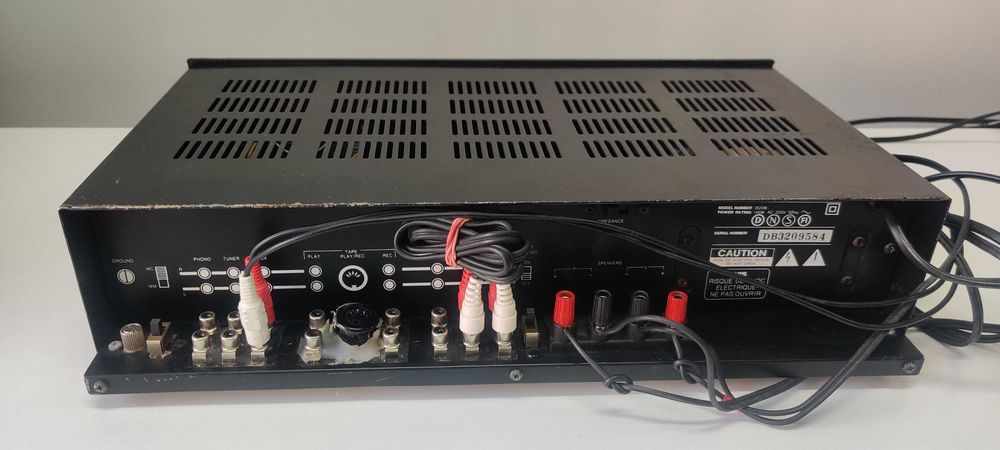 NAD 3020 B amplificator stereo de legenda