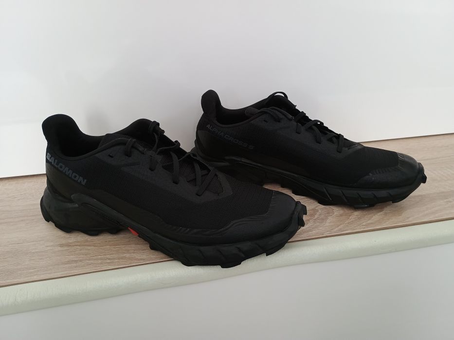 Salomon Alphacross 5