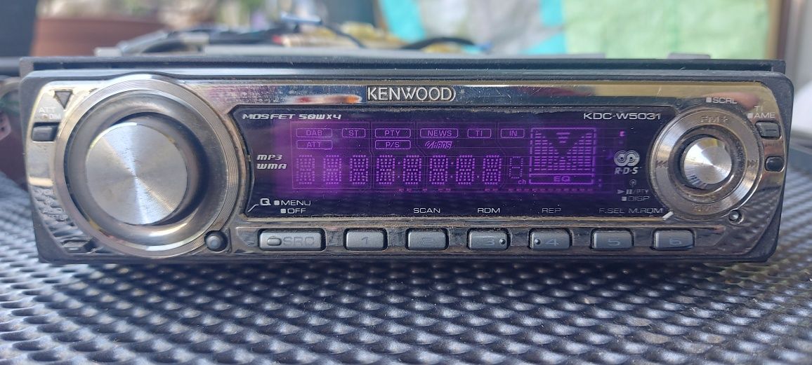 CD audio Kenwood KDC W5031