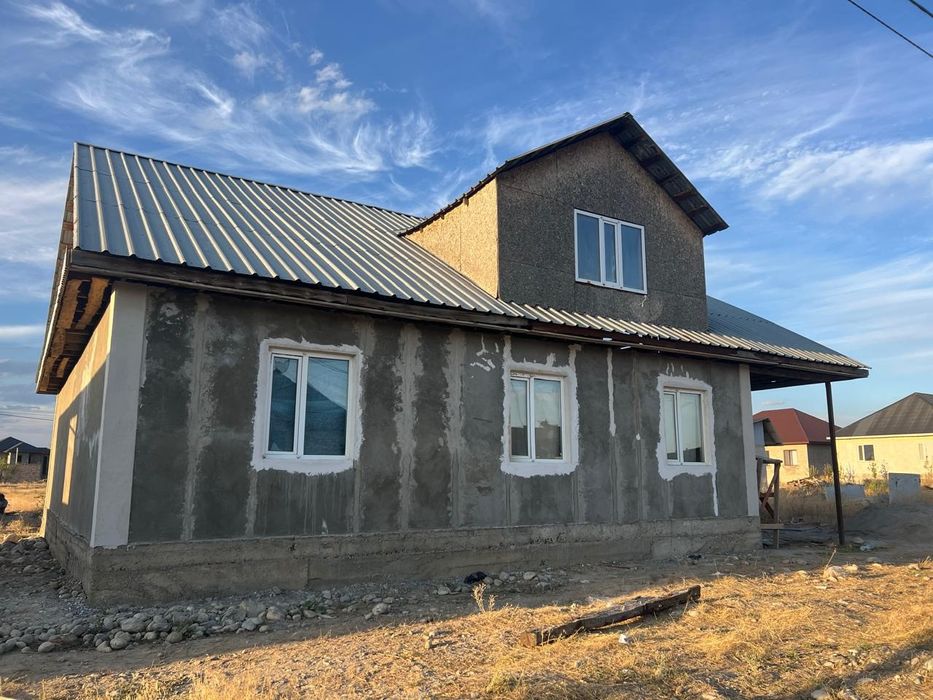 Продам срочно дом недостроенный