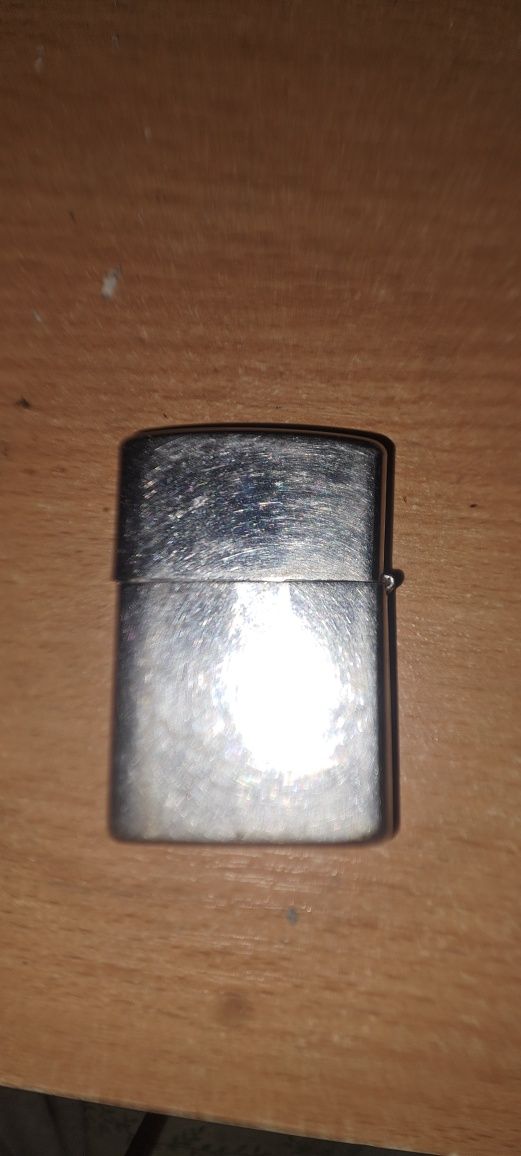 Бензинова запалка Zippo