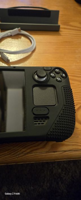 Steam deck 1Tb+Dock stand