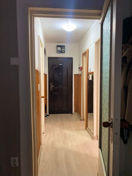 Apartament 2 camere + bucătărie, baie și balcon